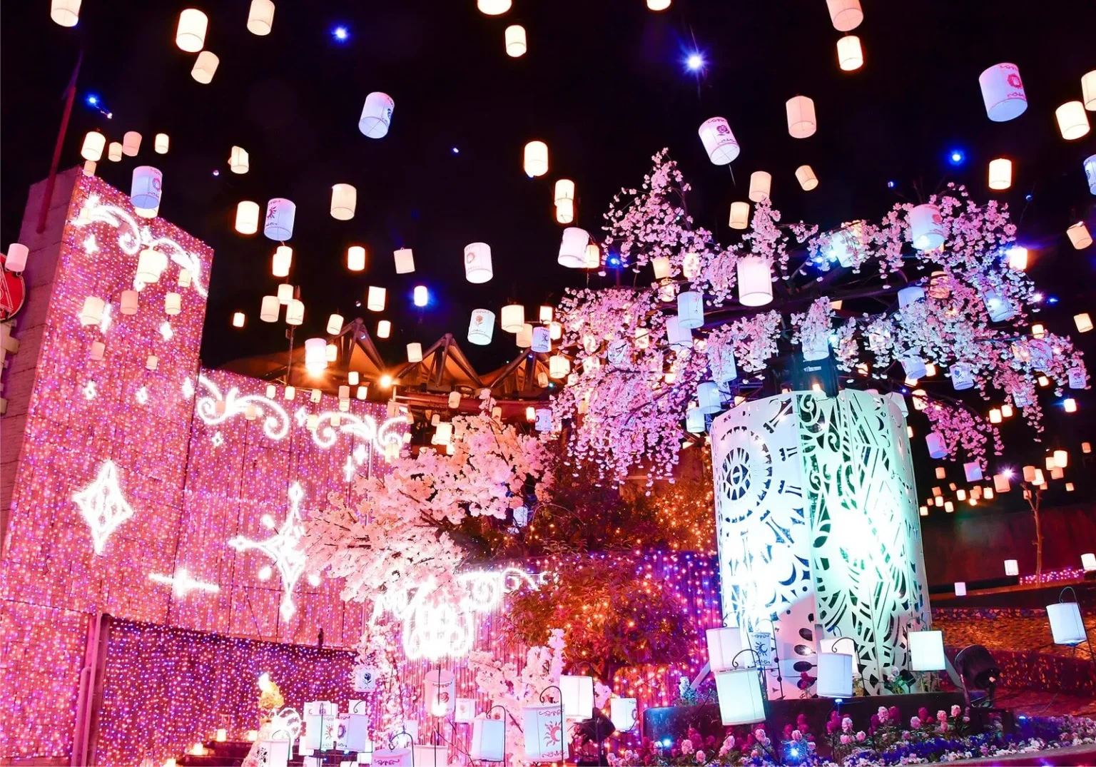Hirakata Park "Illumination Land Flowering Illumination Rose" 12th Year in 2025! A Must-Visit Spot Full of Rose-Themed Photo Opportunities and New Experiences