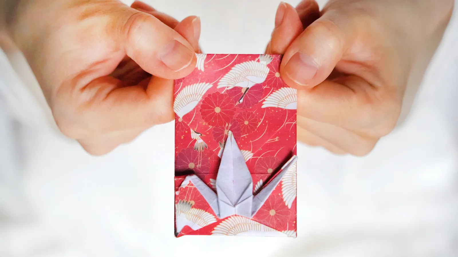 How to Make a Simple Pochi Bag (Small Envelope) from a Single Sheet of Origami Paper! Tips for a Beautiful Finish Explained