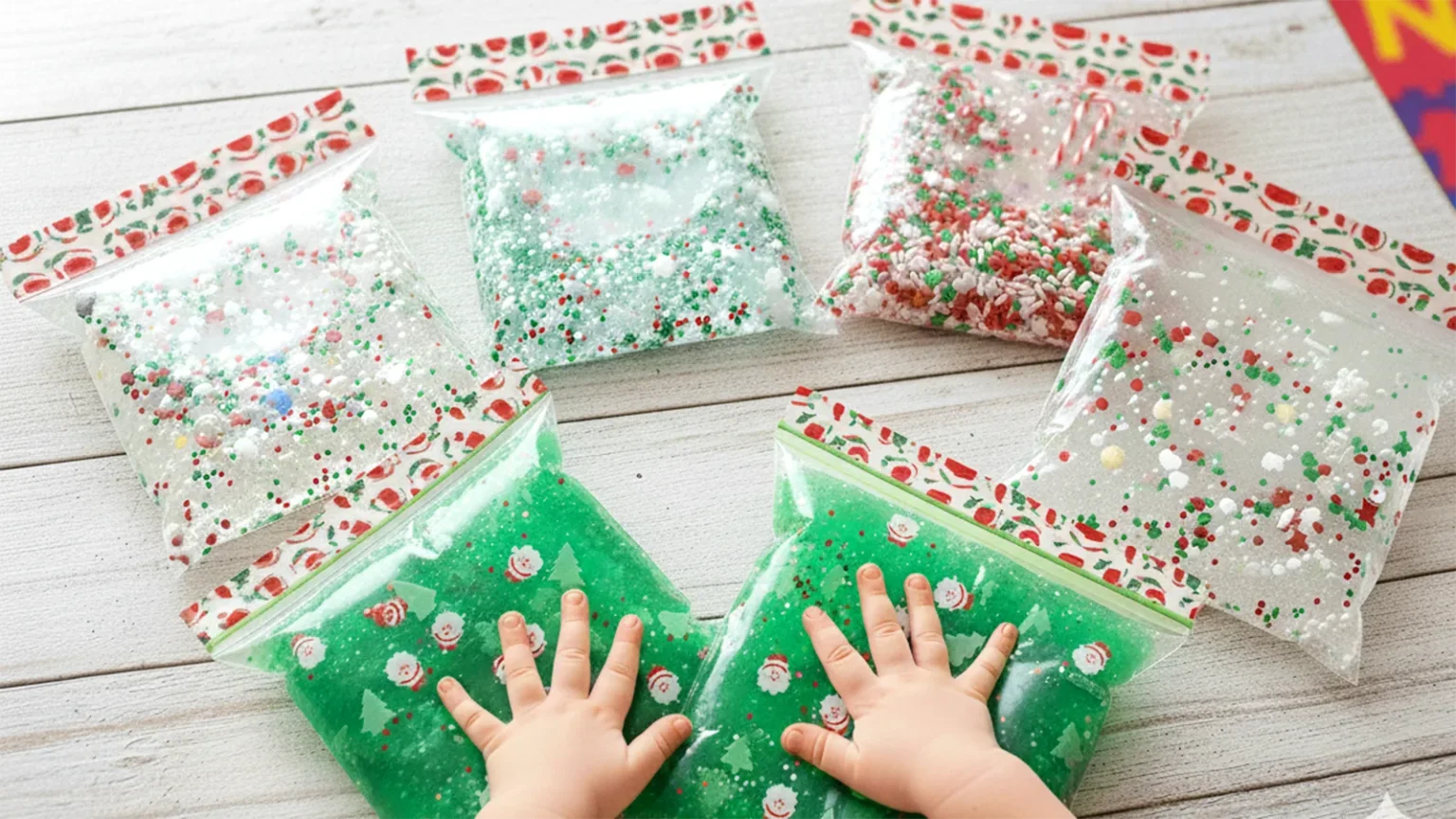 Perfect for Christmas! What is a PuniPuni Snow Globe? Materials, How to Make, and Display Ideas