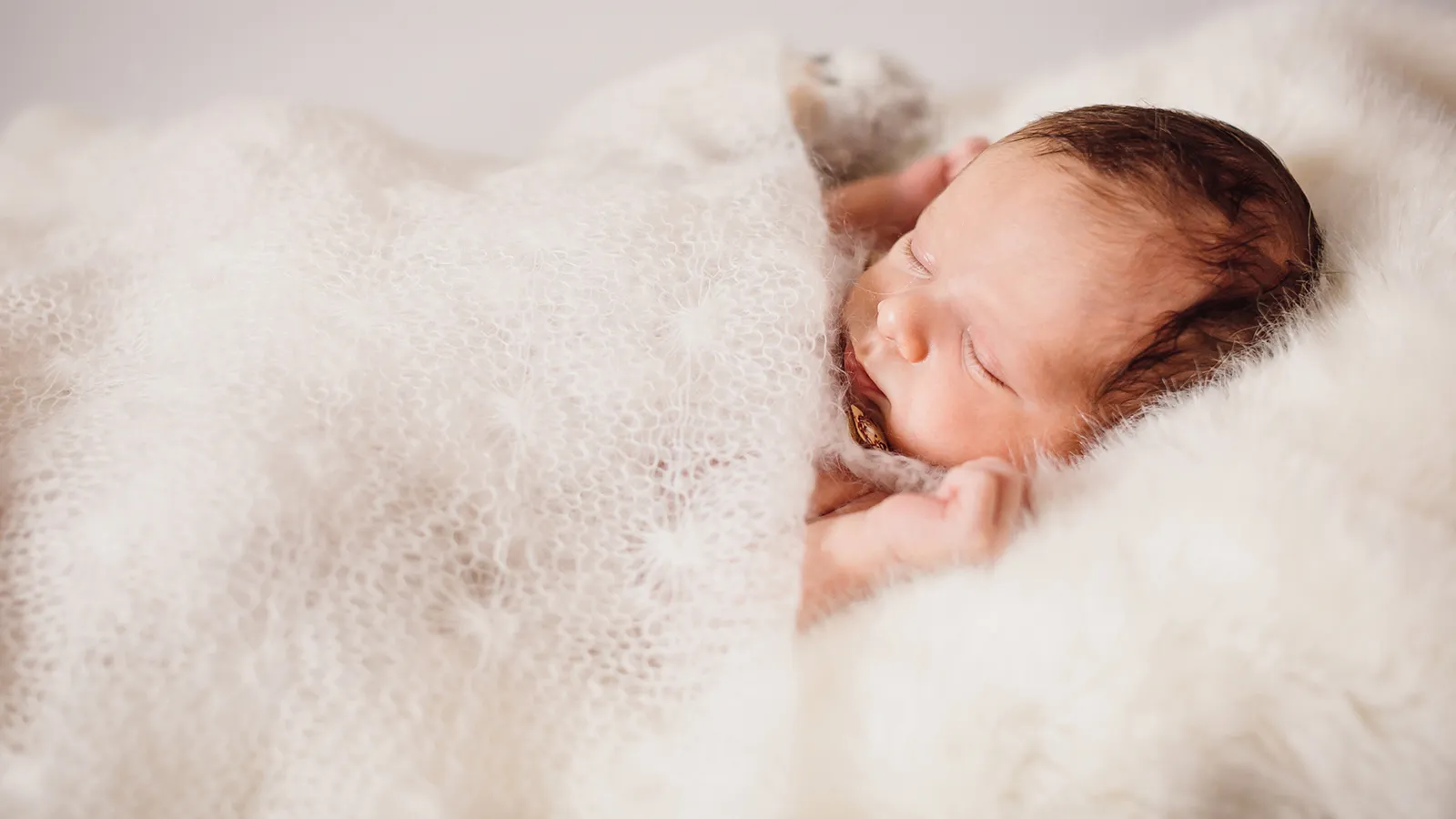 What is Sleep Training (Nentore)? A Gentle Guide to Methods, Differences, and Safety Points